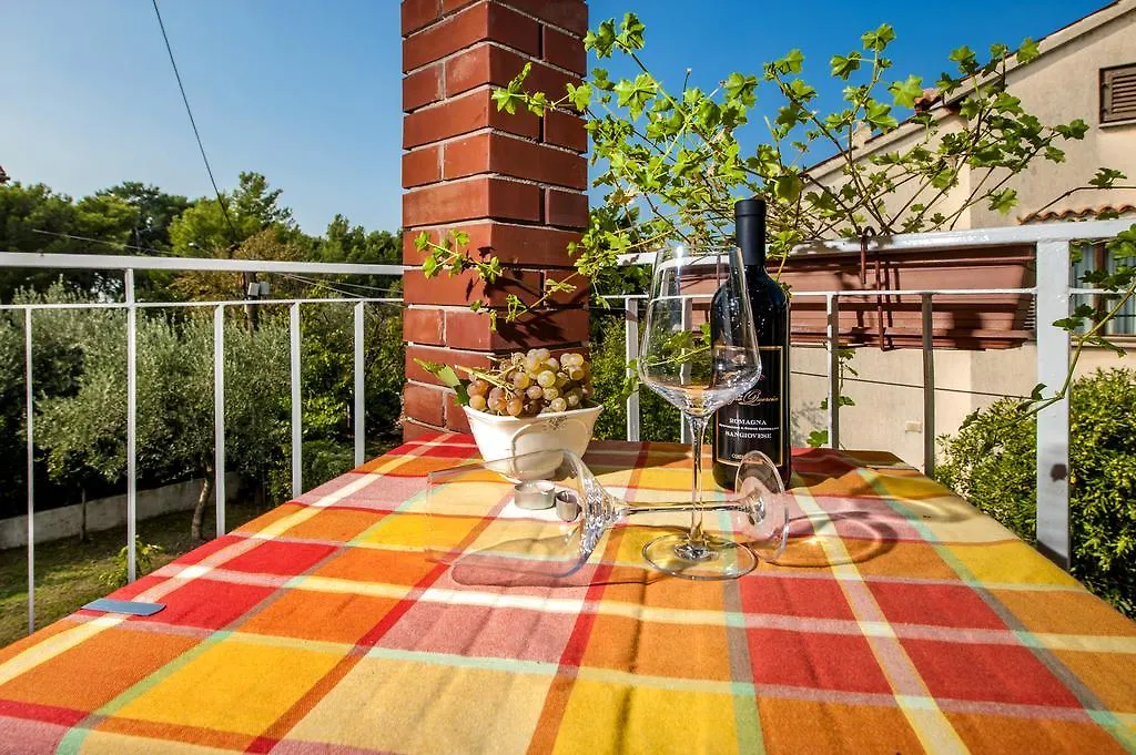 Apartments Carmelo Rovinj 0*,  Kroatien